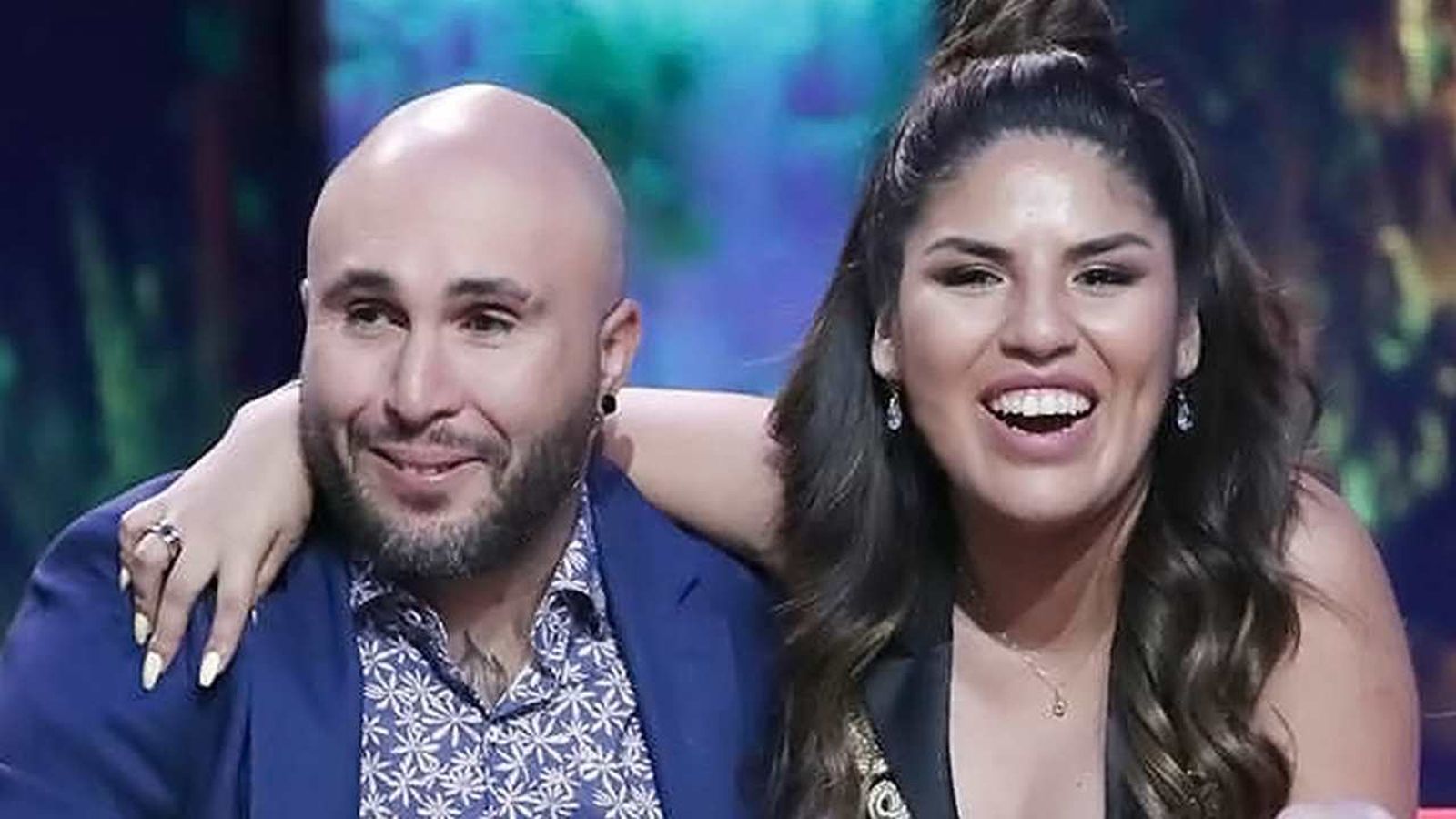 Los dos hermanos, en un programa de televisión.