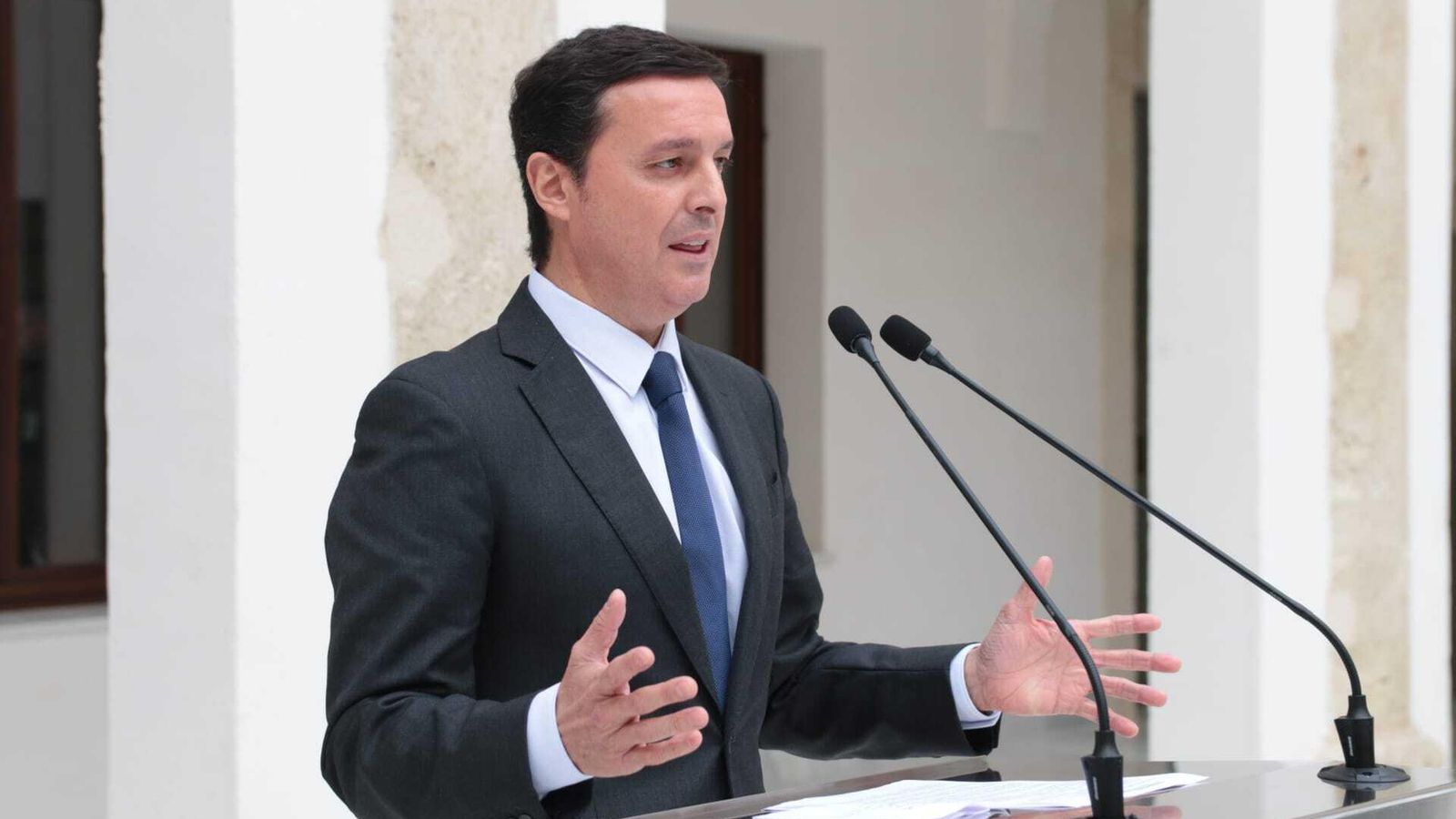 El presidente de Diputación, Javier Aureliano García