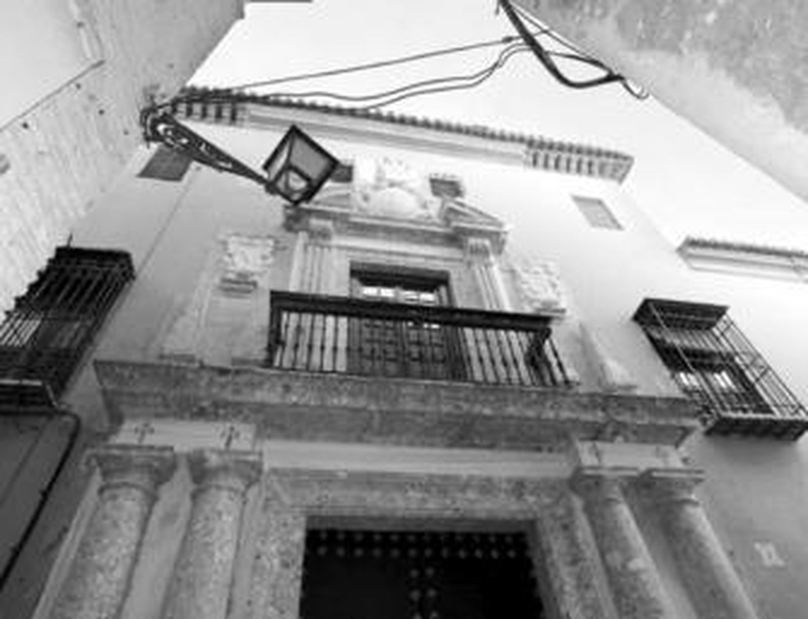 La Casa Agreda es uno de los edificios cuya venta se aprueba hoy.