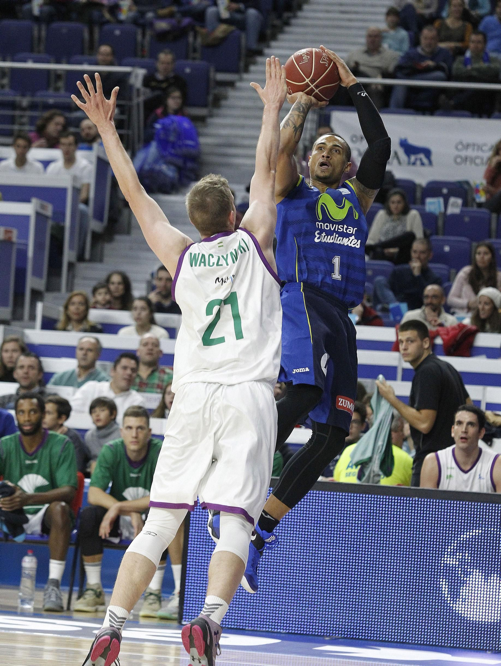 Los cinco años de Adam Waczynski en el Unicaja, en fotos