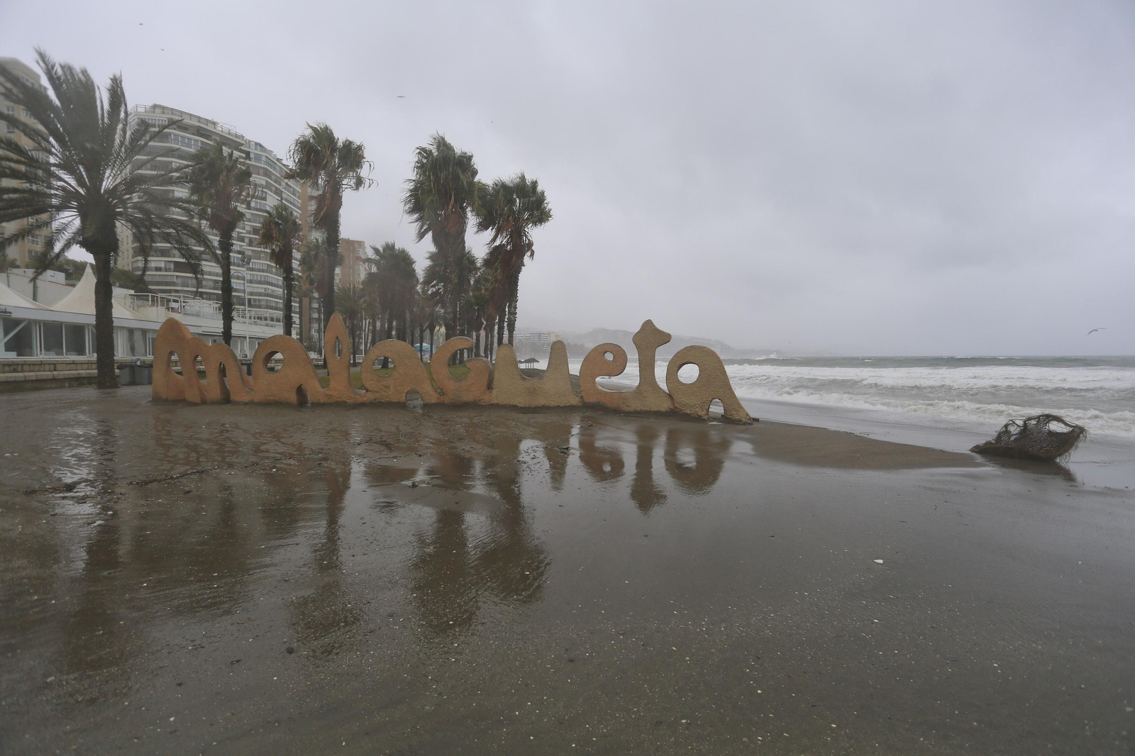 Fotos de las incidencias de la lluvia en Málaga
