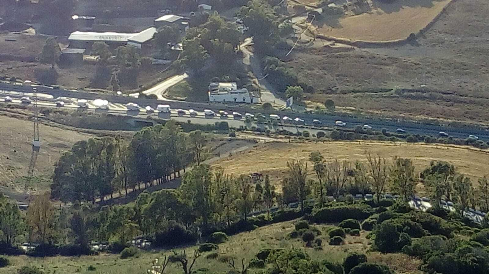 Retenciones en la tarde de este domingo en la carretera Vejer-Medna (A-396)