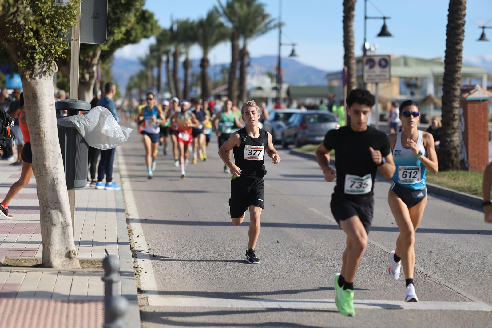 Las fotos de la Carrera Solidaria No Más Suicidios en Torremolinos