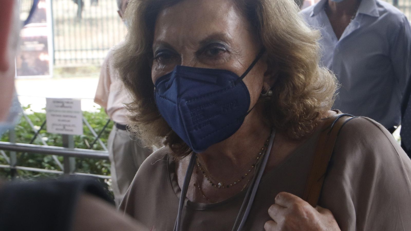 Amparo Rubiales, a su llegada al velatorio de Manuel Clavero.