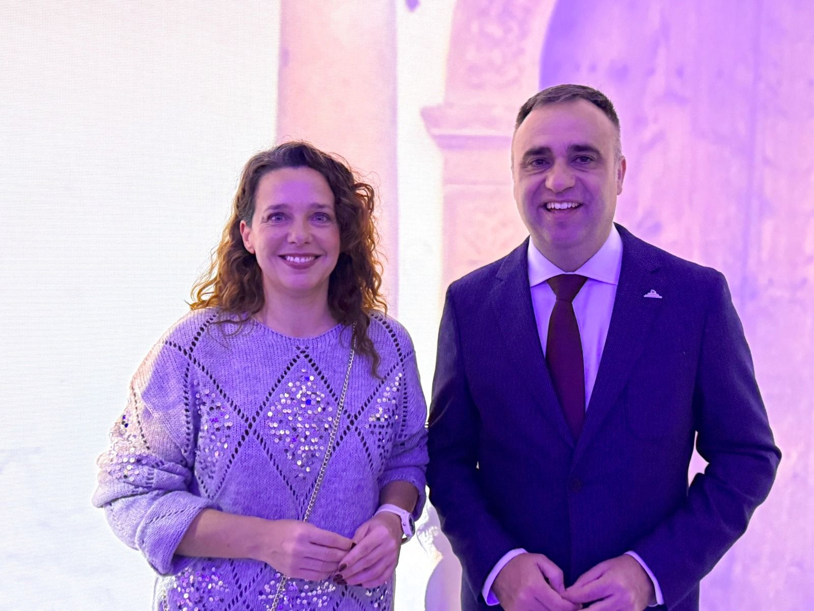 La concejal de Turismo de Almuñécar y el presidente de la Diputación de Granada