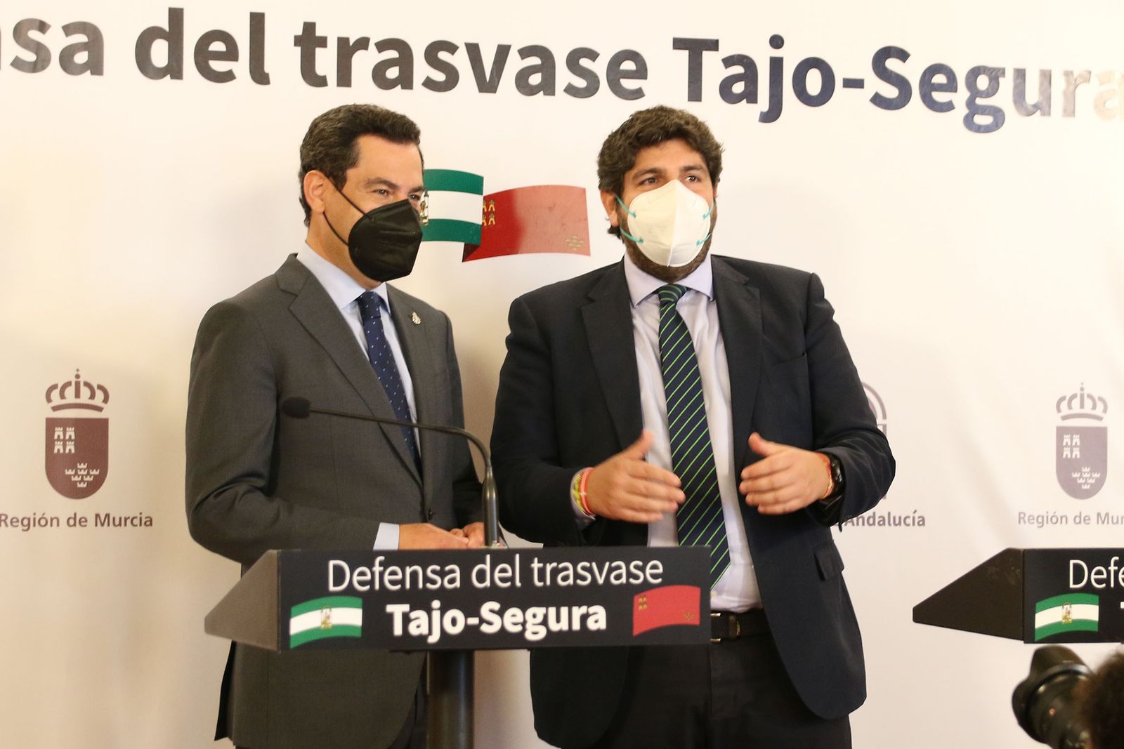 Fotogalería del acuerdo entre Andalucía y Murcia para la defensa del Trasvase Tajo-Segura