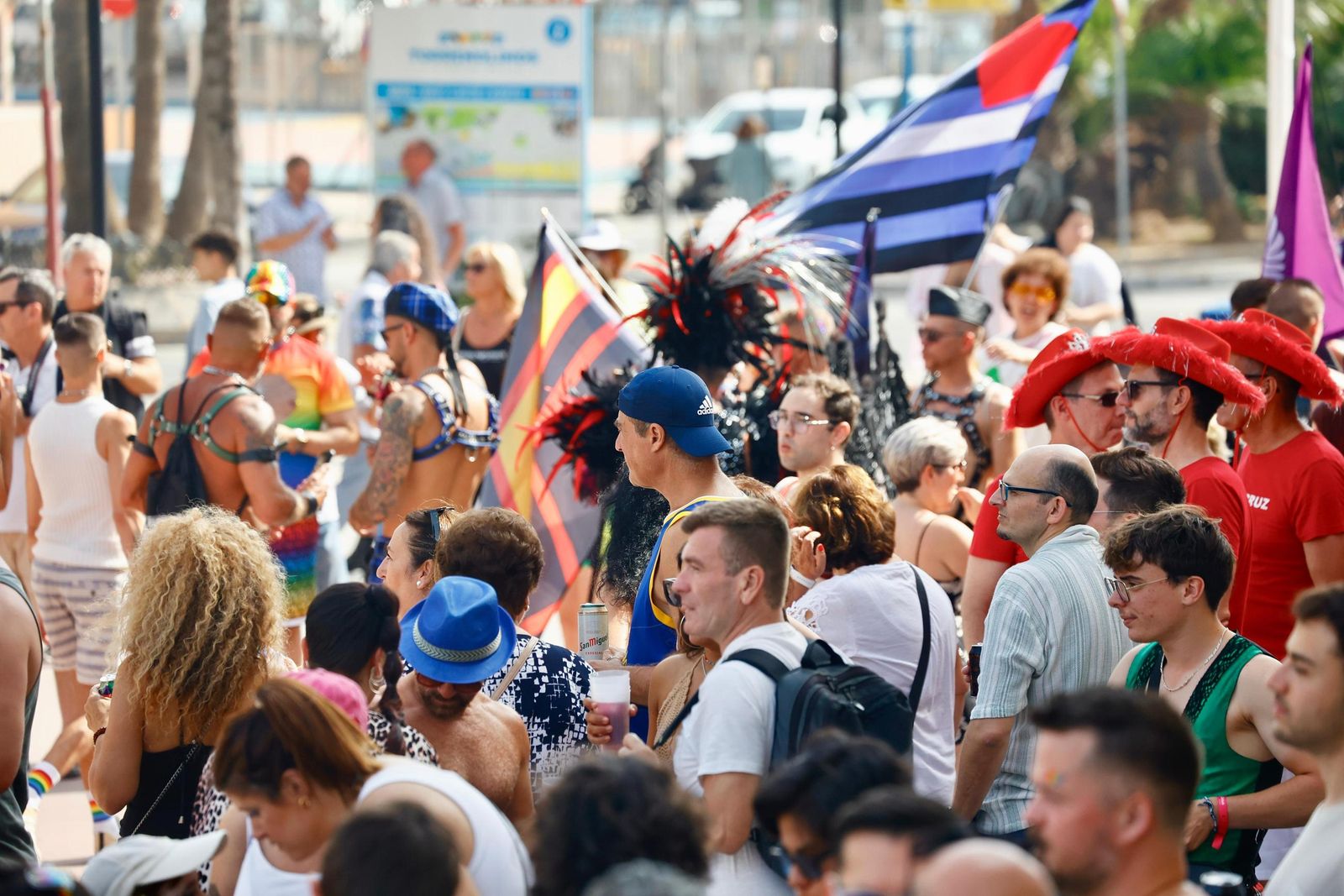 La manifestación del Pride de Torremolinos, en imágenes