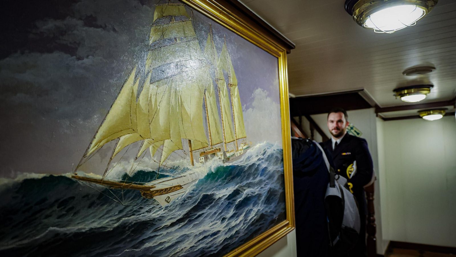 Las imágenes del renovado 'Juan Sebastián de Elcano': Un paseo por el buque escuela