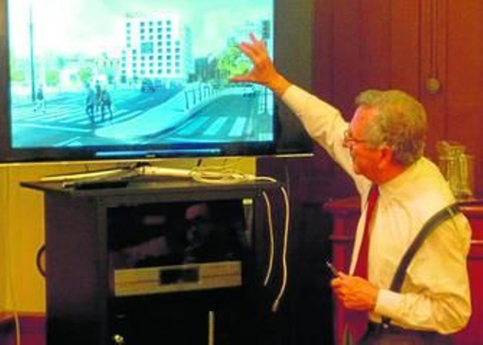 Rafael Moneo, la pasada semana, en su explicación del proyecto de Hoyo de Espateros.