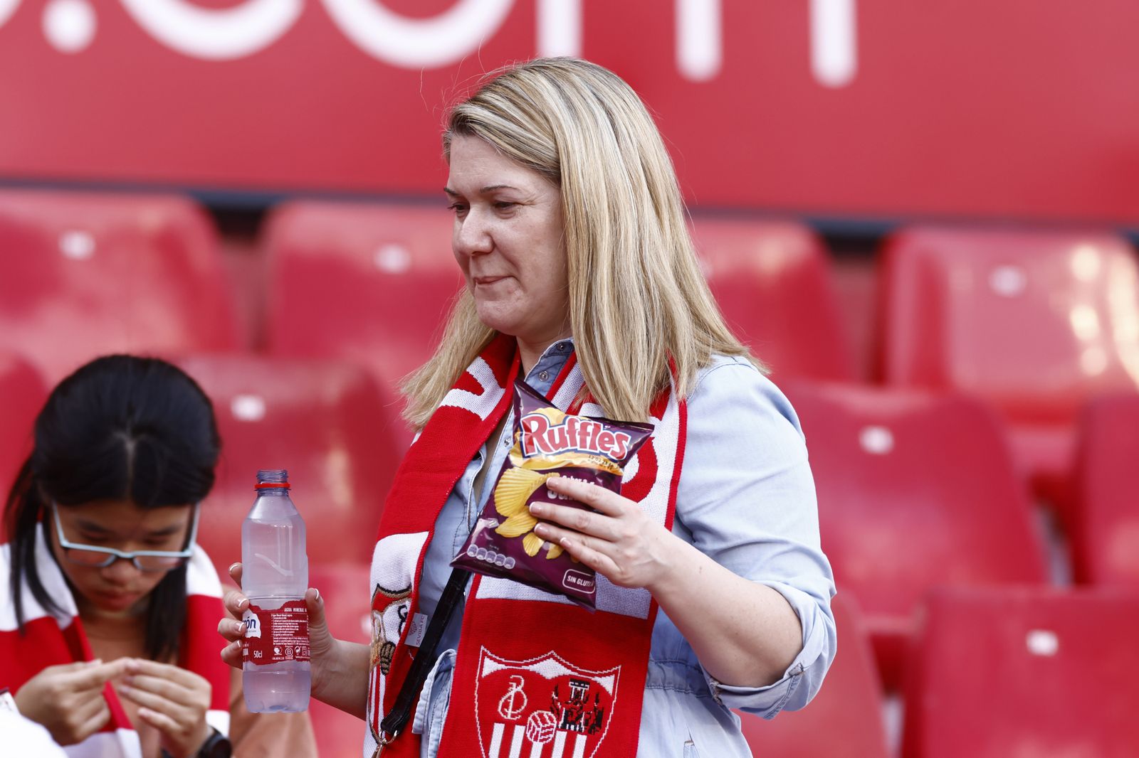 Búscate en las fotos del Sevilla-Valencia