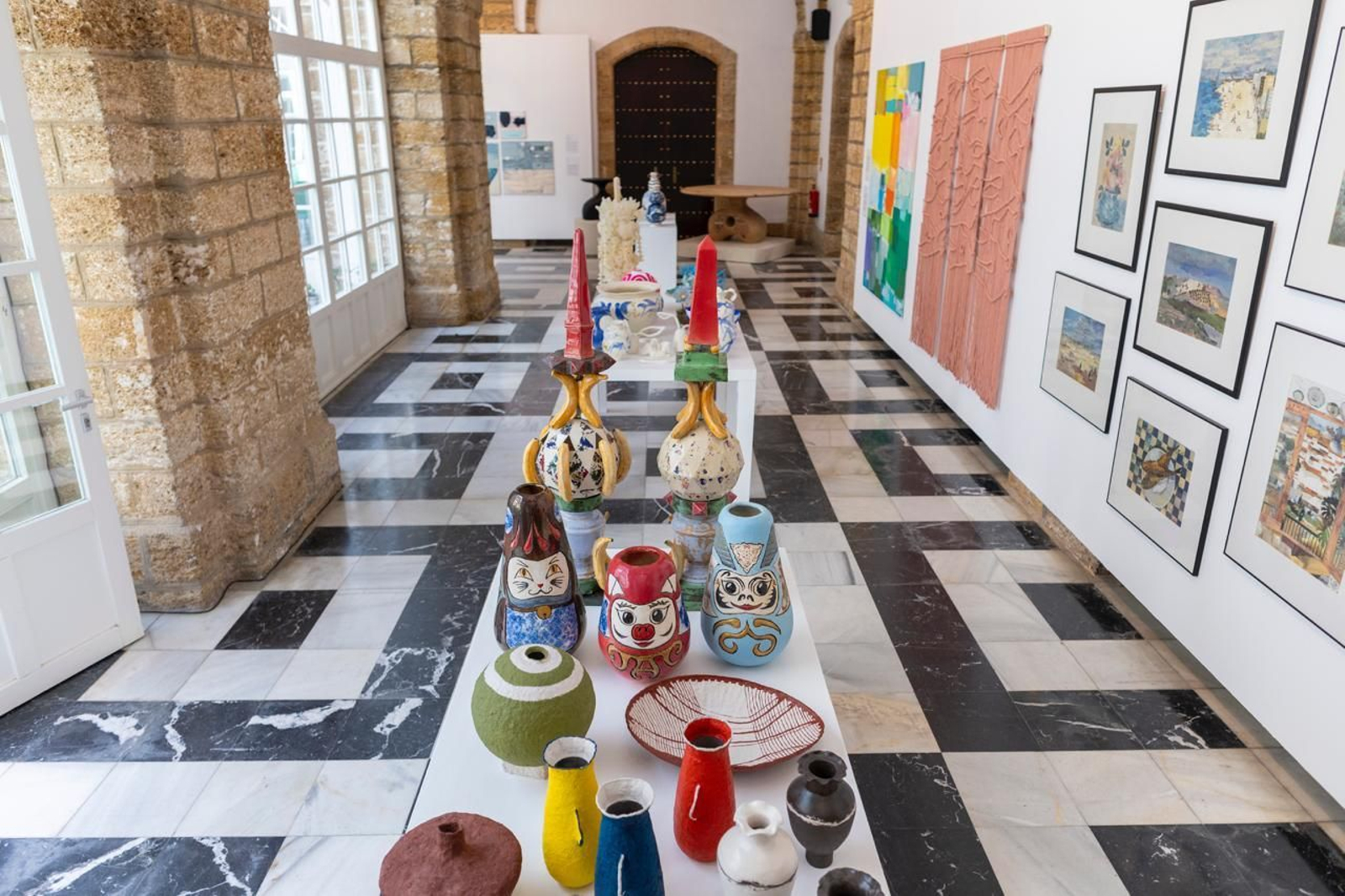 Un imagen de la muestra 'Sures Exhibition' que se puede ver en el Palacio Provincial de Diputación.