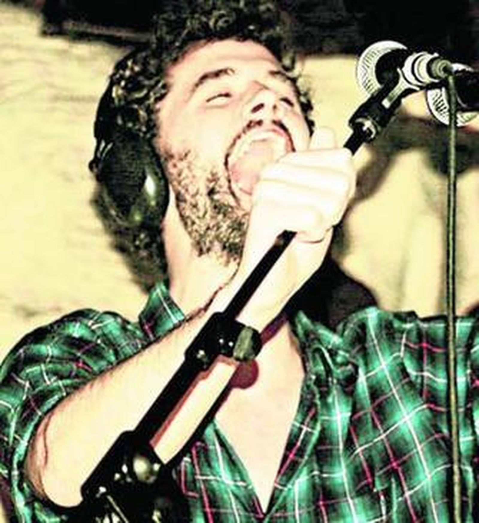 Jorge Ramírez en plena actuación.