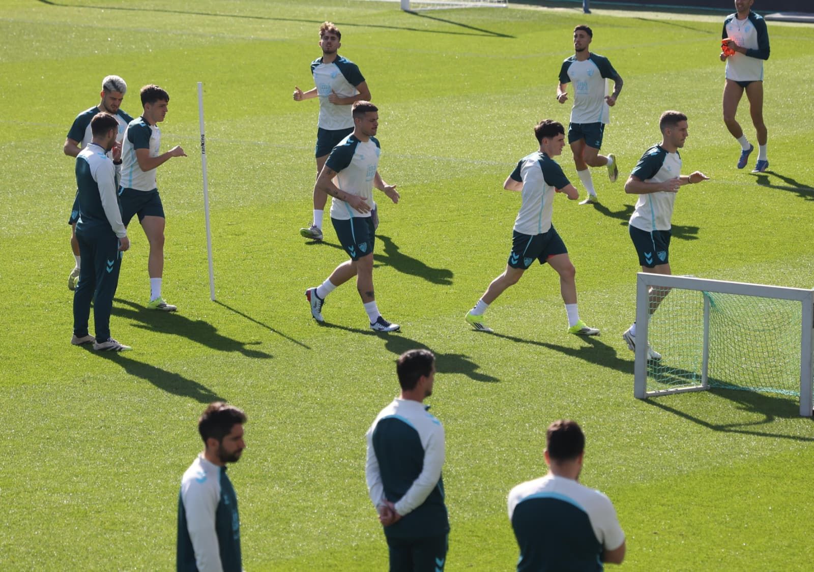 Funes, con fiebre y mascarilla pero al pie del cañón