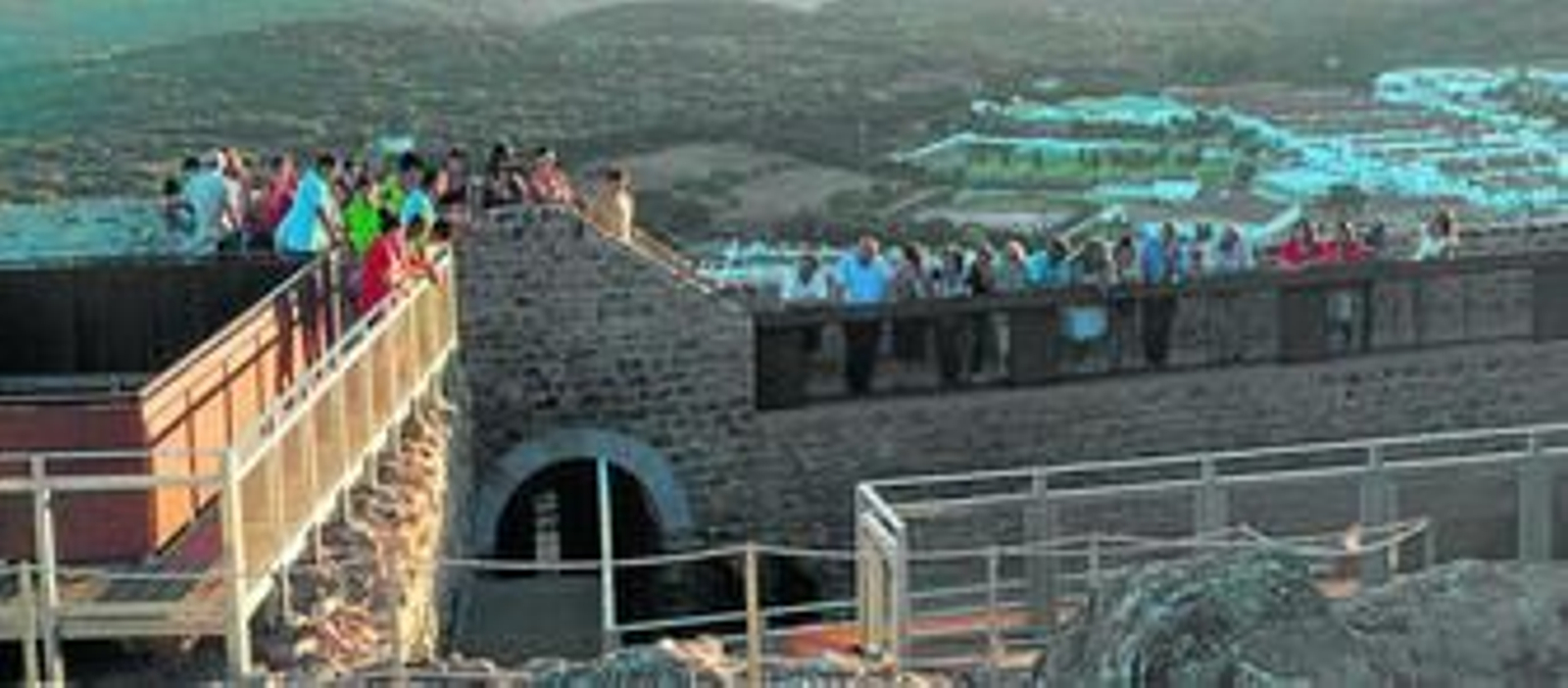 Algunas de las visitas al recinto del Castillo.