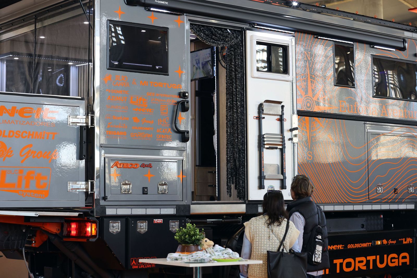 Inauguración del Salón Andaluz del Caravaning en Jerez