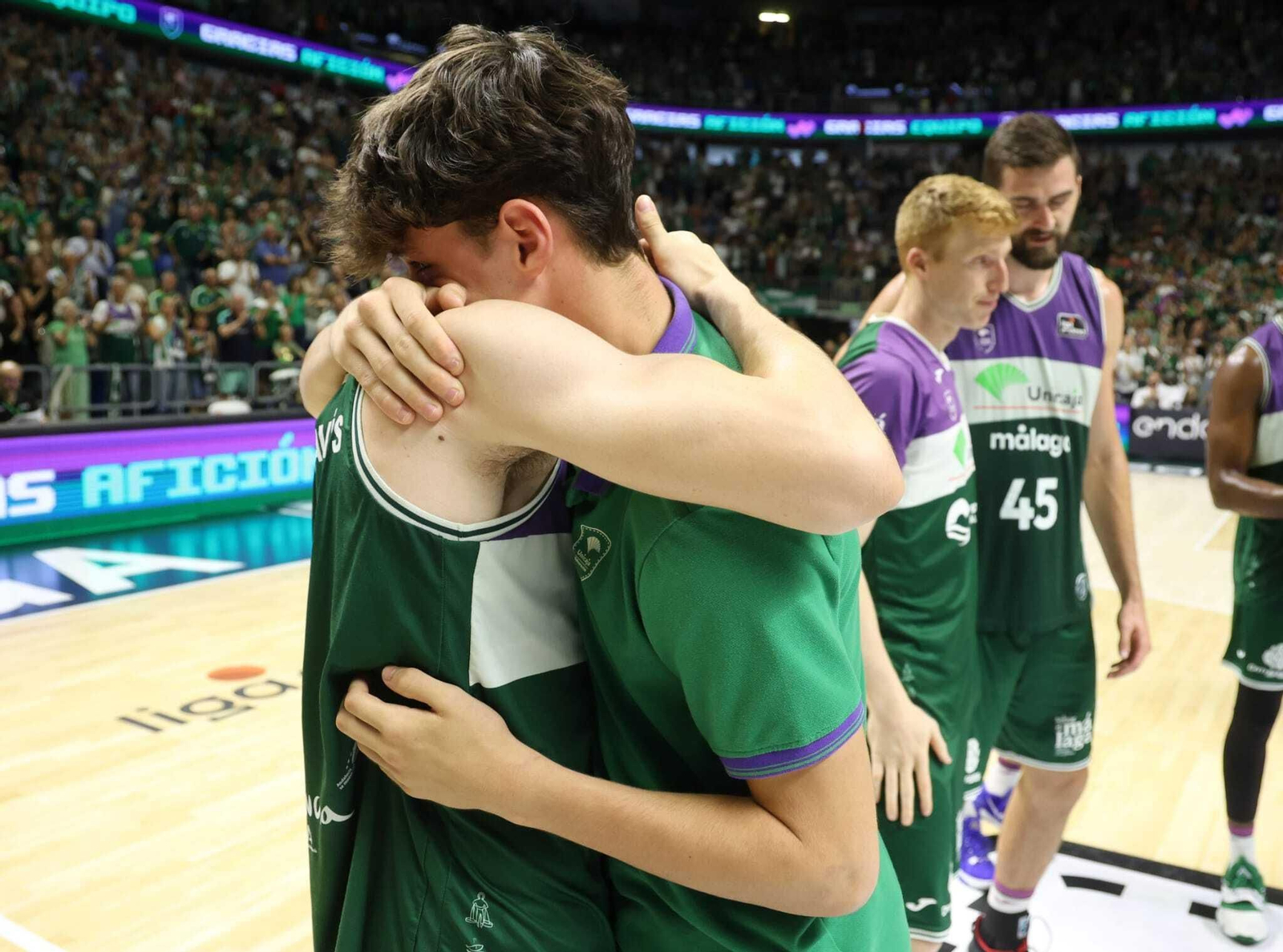 El adiós del Unicaja a la temporada, en imágenes