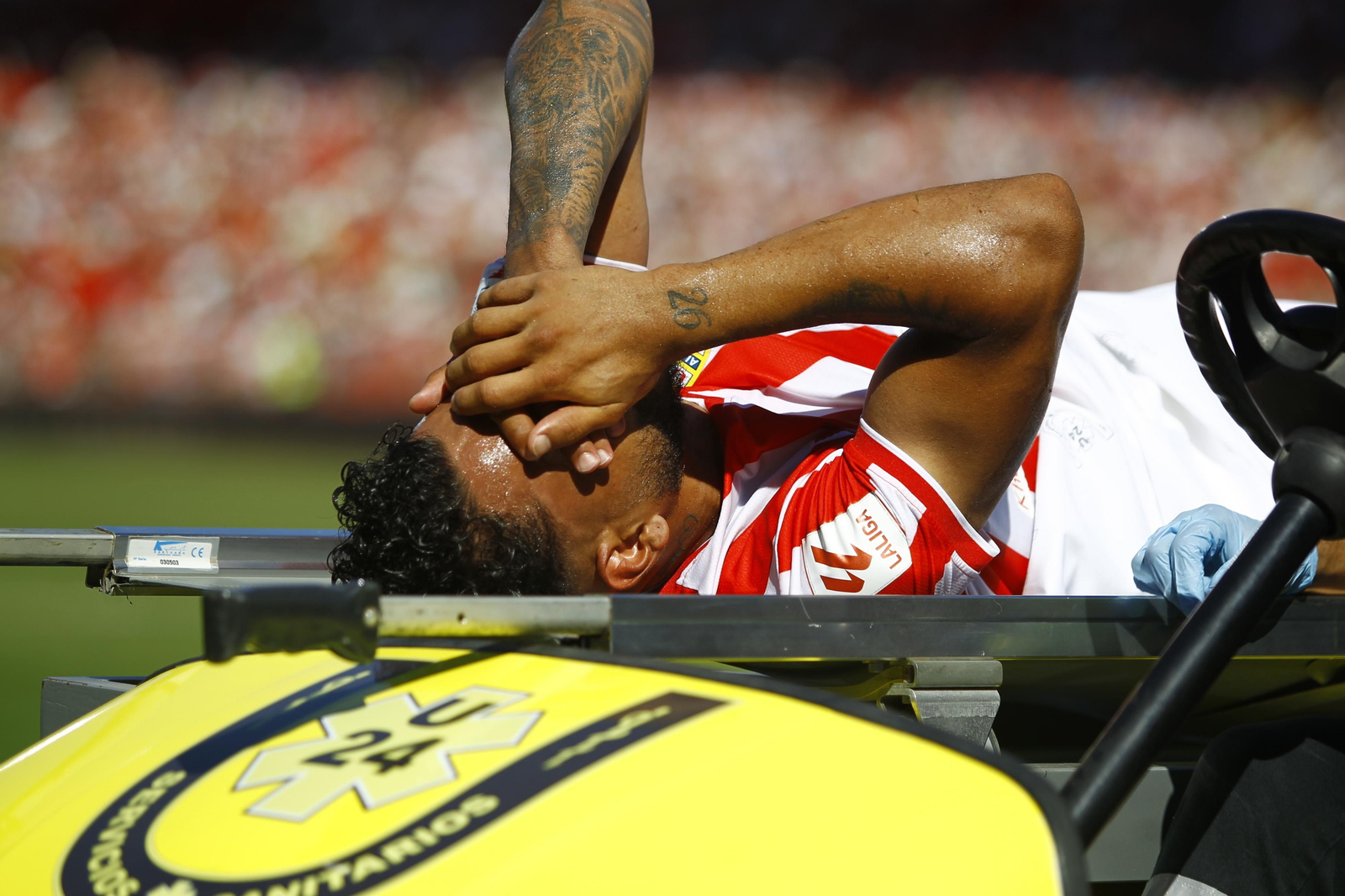 Imágenes del empate a 3 de la U.D. Almería y el Granada C.F.