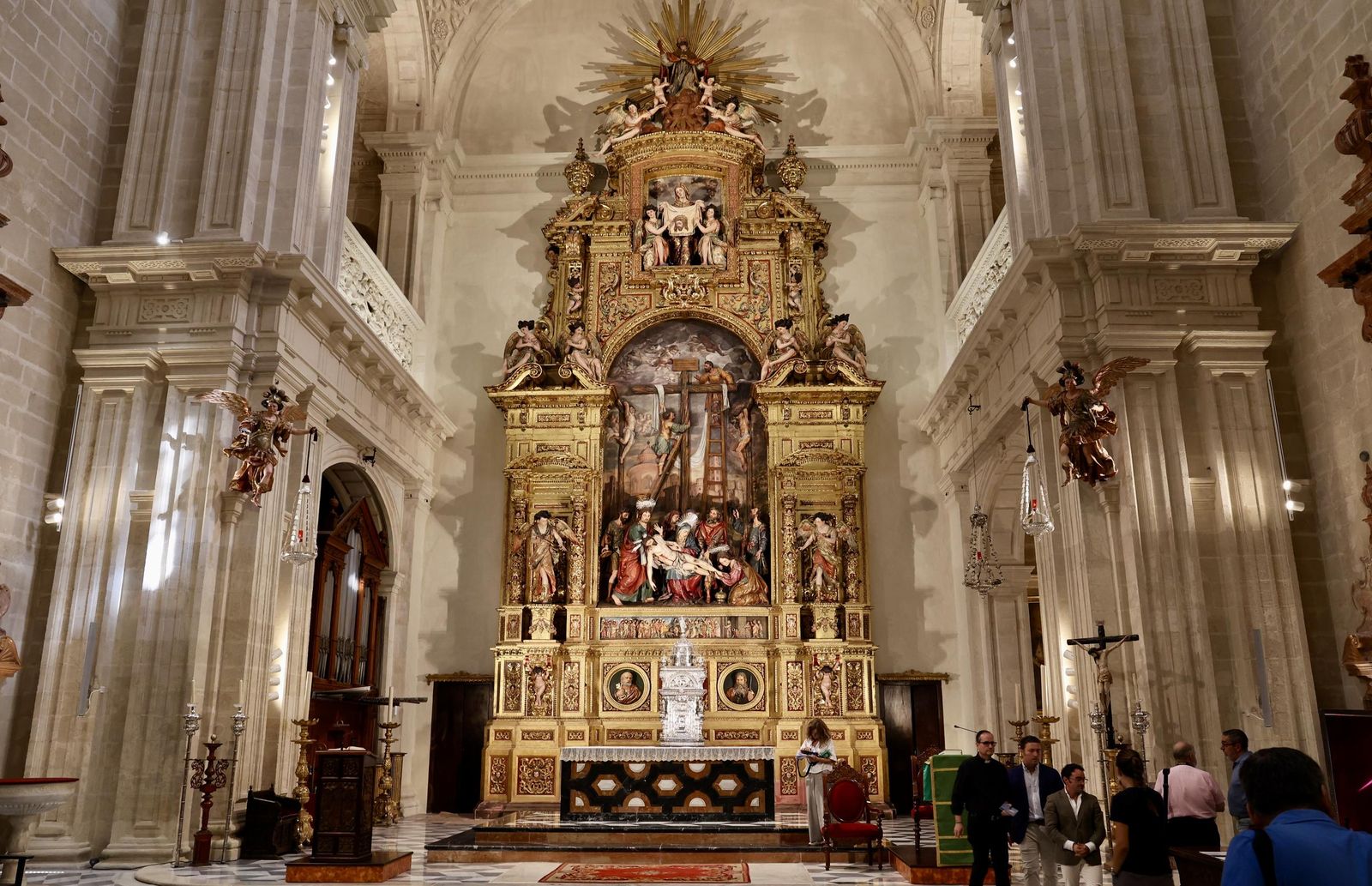 Restauración del retablo de la iglesia del Sagrario