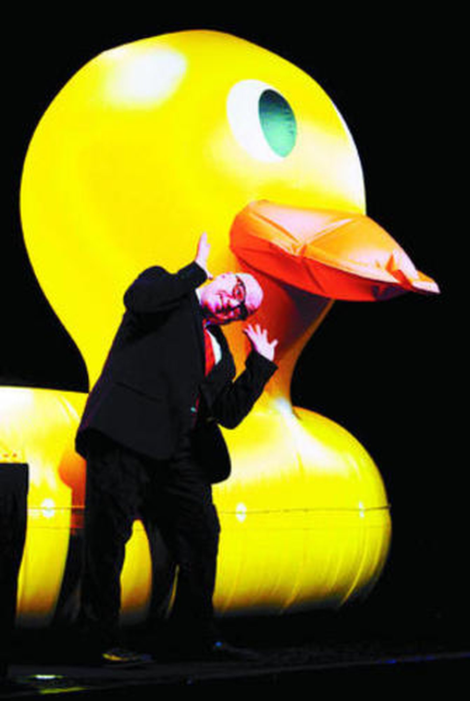 Leo Bassi, en una escena de la obra 'Utopía'.