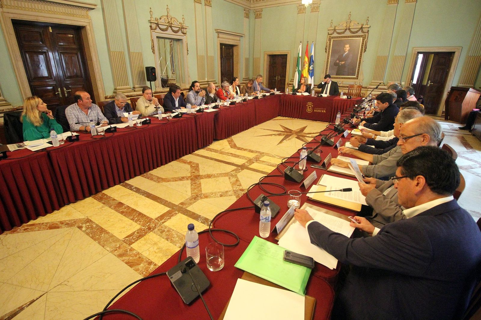 Imagen de la última reunión de la Mesa de los Fosfoyesos el 23 de octubre del año pasado.