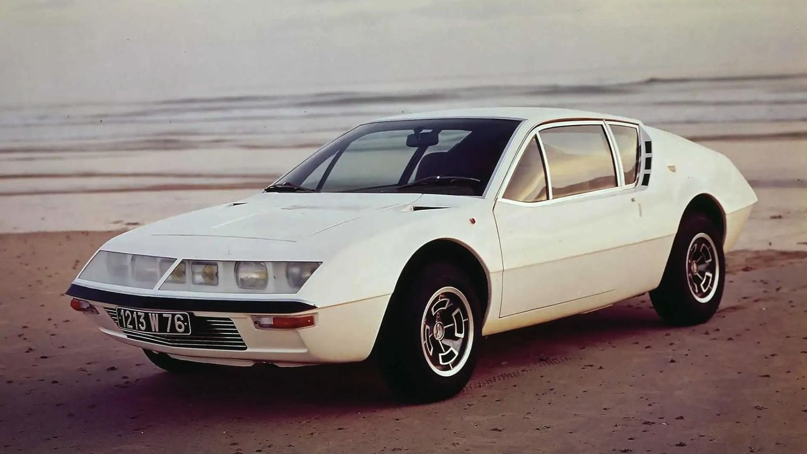 El A310 de los años 70 tendrá sucesor. Será eléctrico y, como aquel, un coupé 2+2.