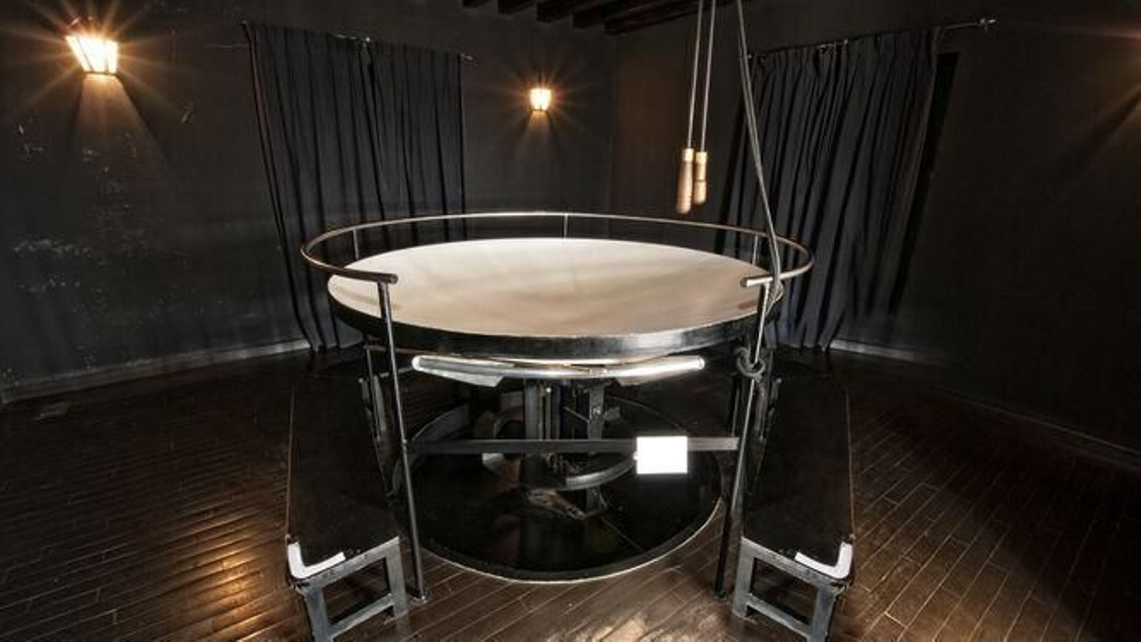 Visitar la Cámara Oscura del Alcázar