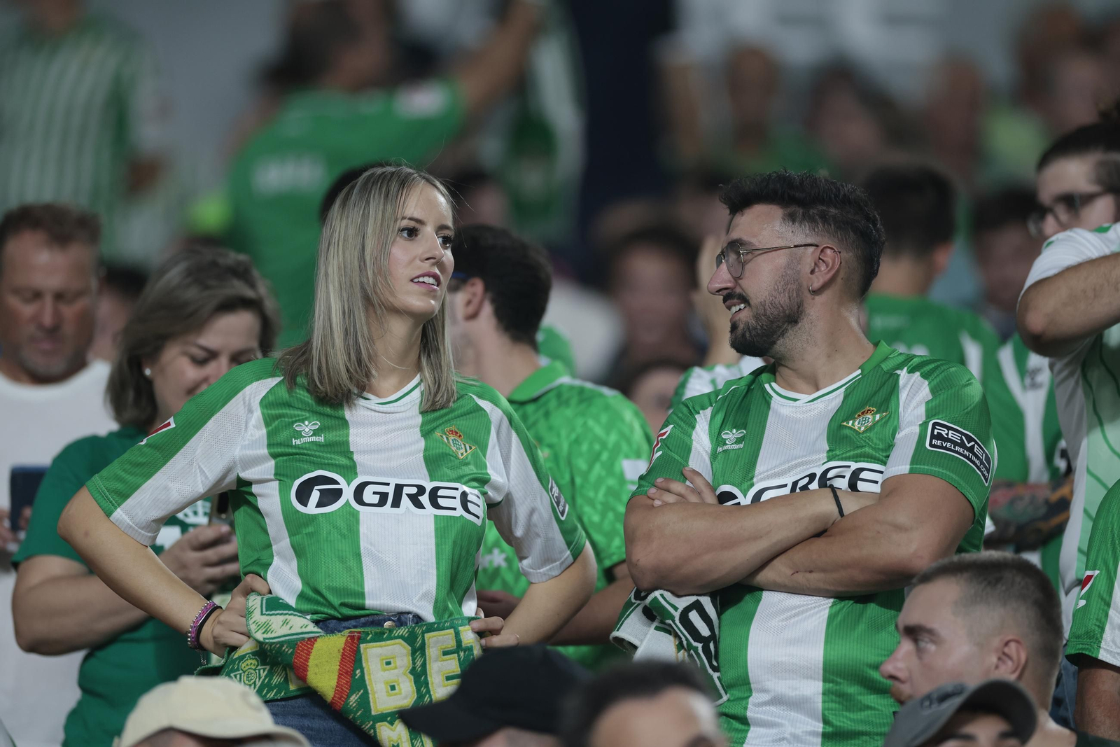 Búscate en las fotos del Betis - Real Sociedad