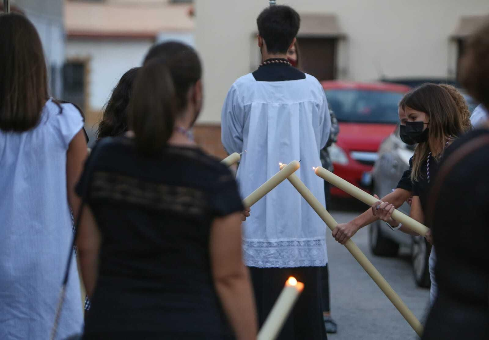 Primera salida de una imagen cofrade por las calles de Chiclana desde el inicio de la pandemia.