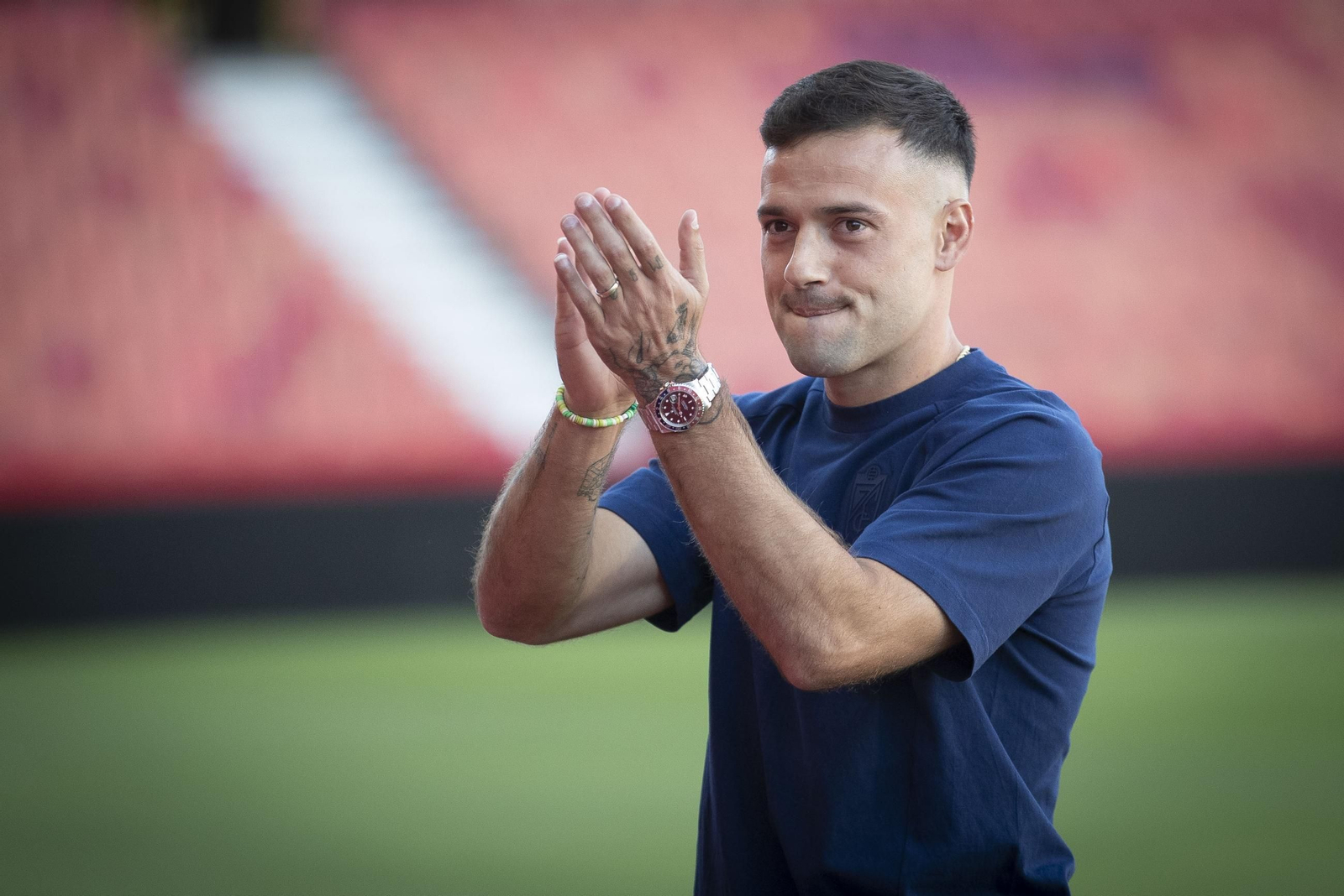 La presentación de los jugadores del Granada CF en imágenes
