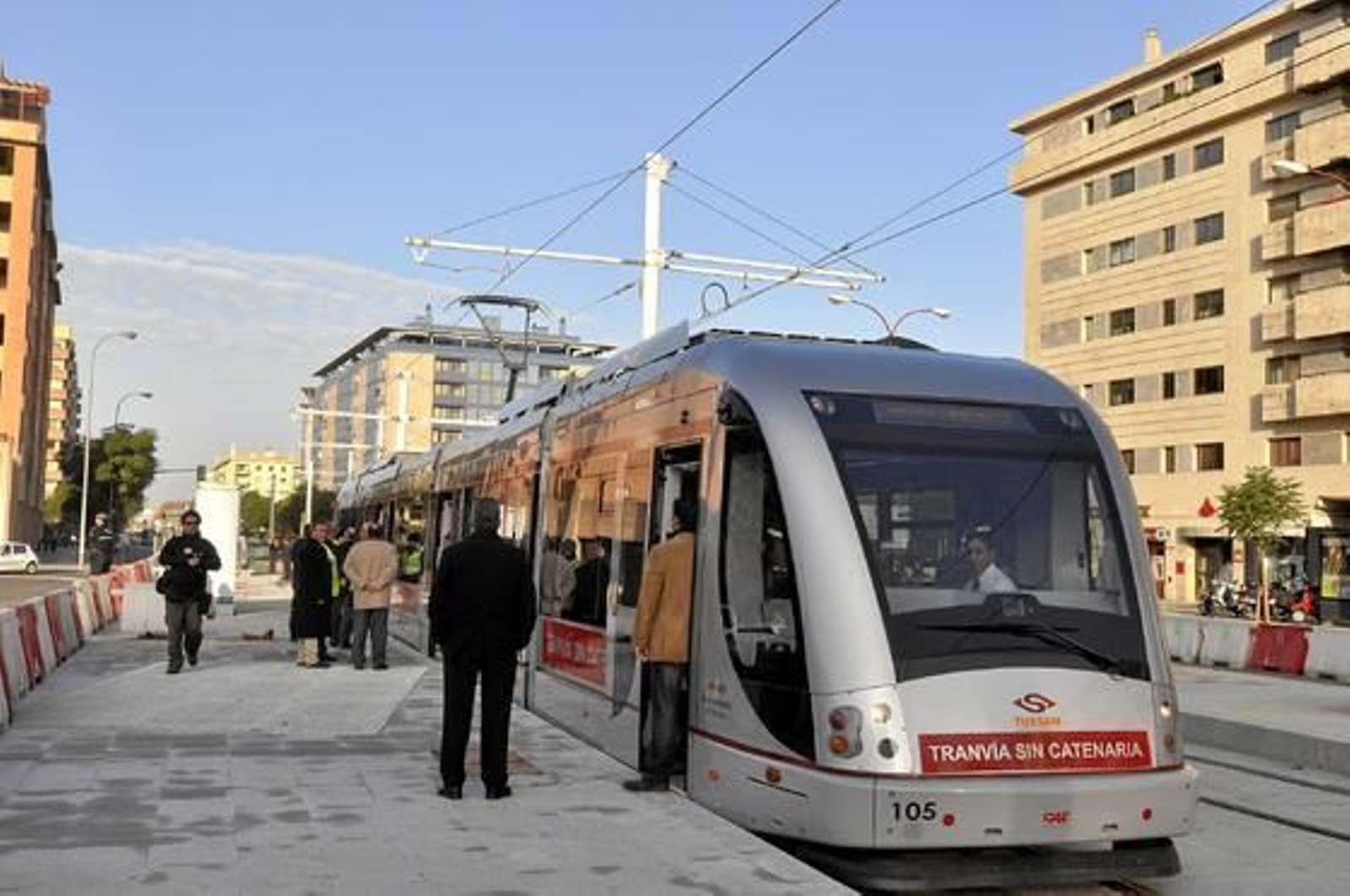 Monteseirín viaja en el Metrocentro hasta San Bernardo