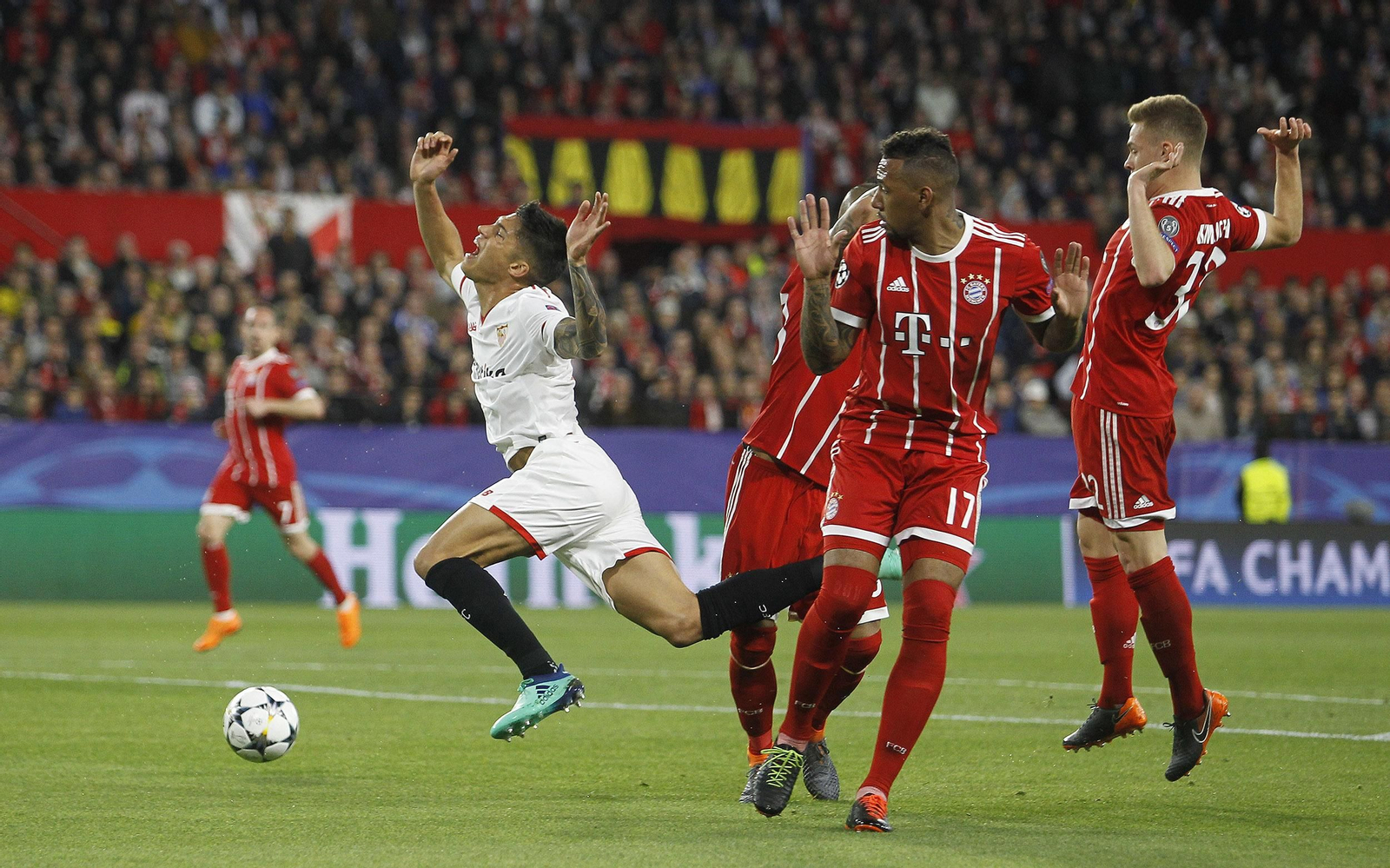 Las imágenes del Sevilla-Bayern Múnich
