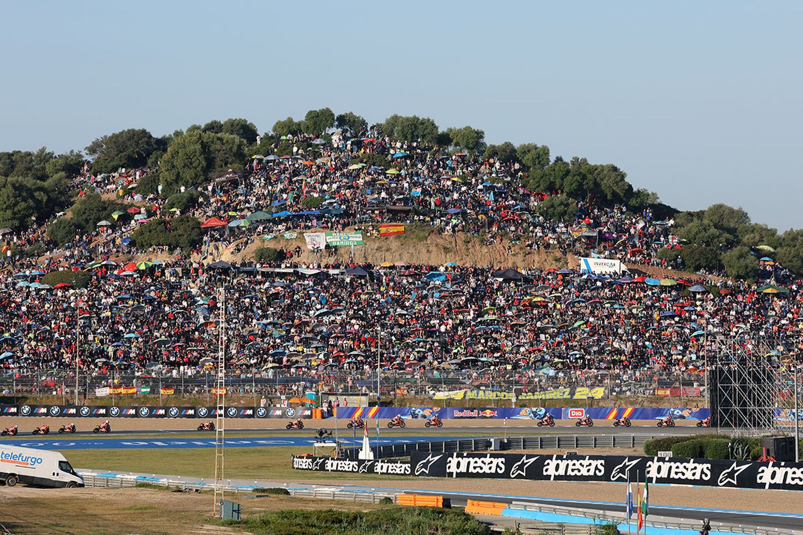 Búscate el domingo de Gran Premio de Jerez 2025 (II)