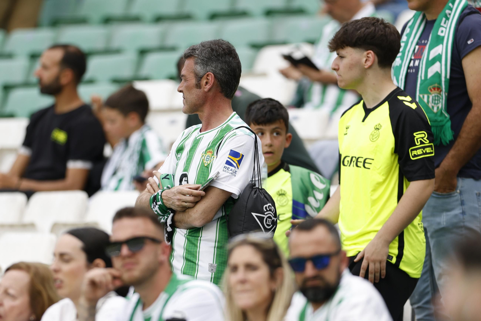 Búscate en las fotos del Betis - Villarreal