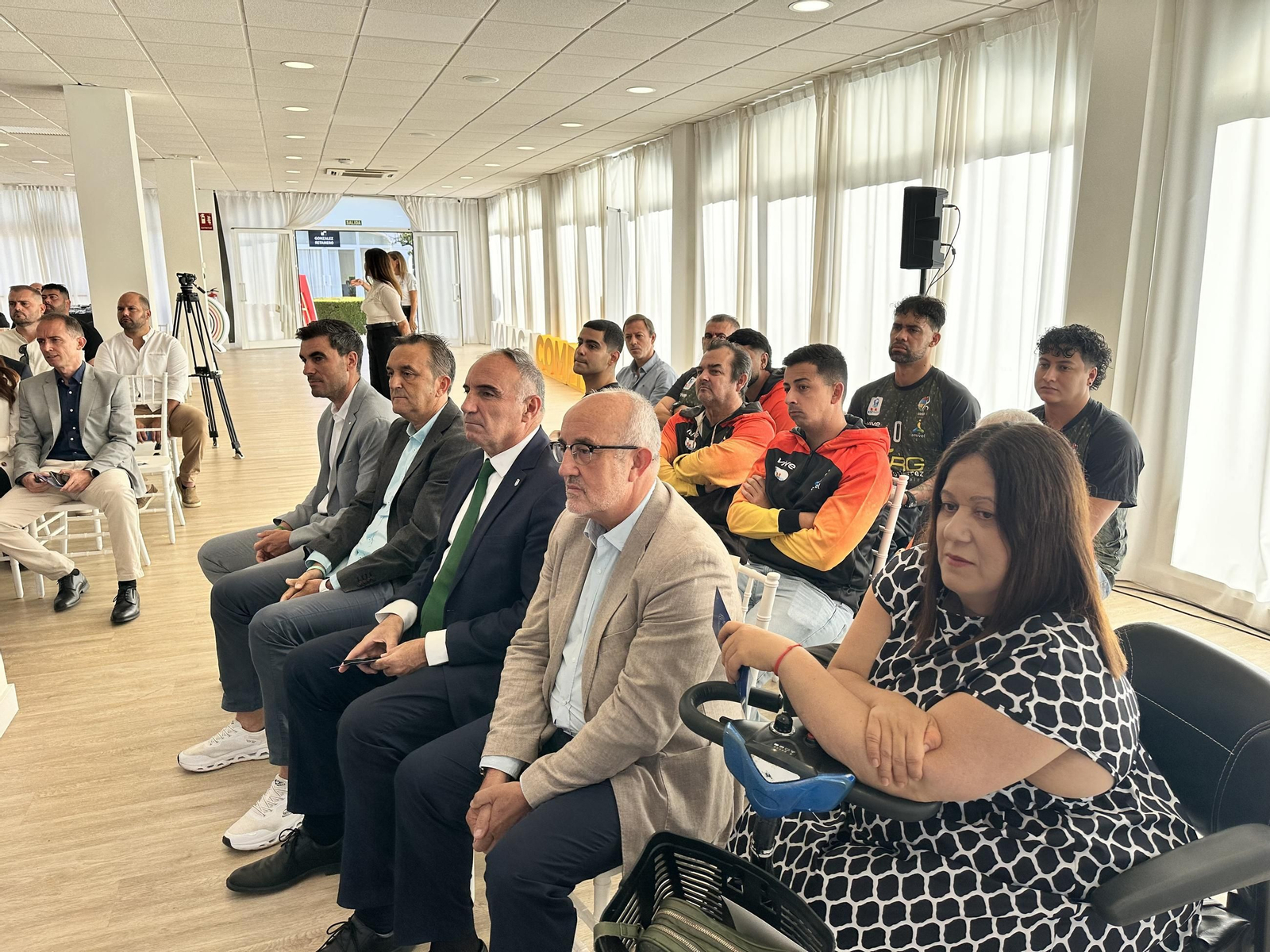 La Diputación reconoce a CAB Estepona, AMIVEL, Juventud Torremolinos CF, Ciclista Al-Ándalus y al Unicaja en la I edición de los Premios Cardumen Deportivo