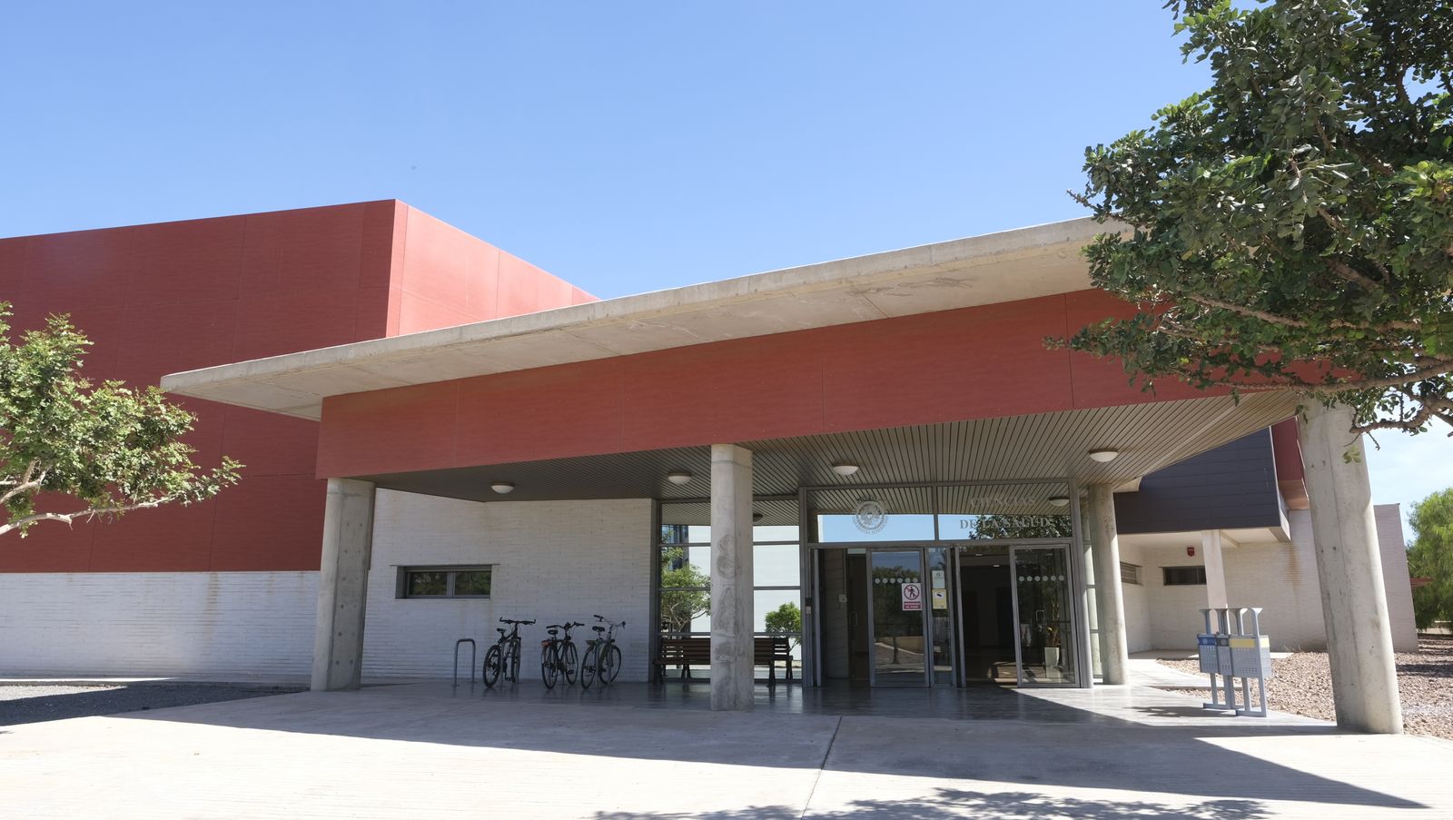 Imágenes de la nueva Facultad de Medicina de Almería
