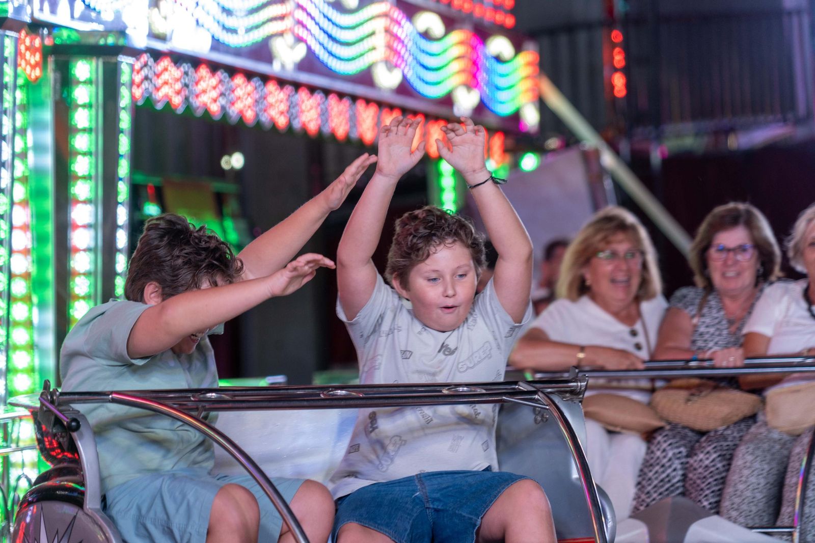 Colombinas 2025: Imágenes del ambiente el viernes 1 de agosto en las Fiestas Colombinas