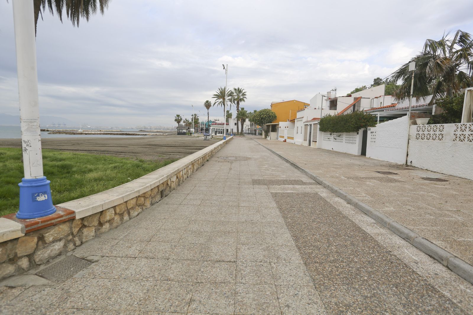 Coronavirus en Málaga: El desierto de Pedregalejo, en fotos