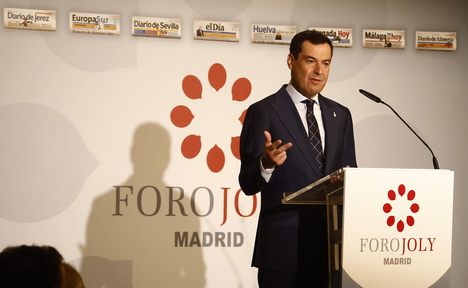 Foro Joly con Juanma Moreno en Madrid, todas las imágenes