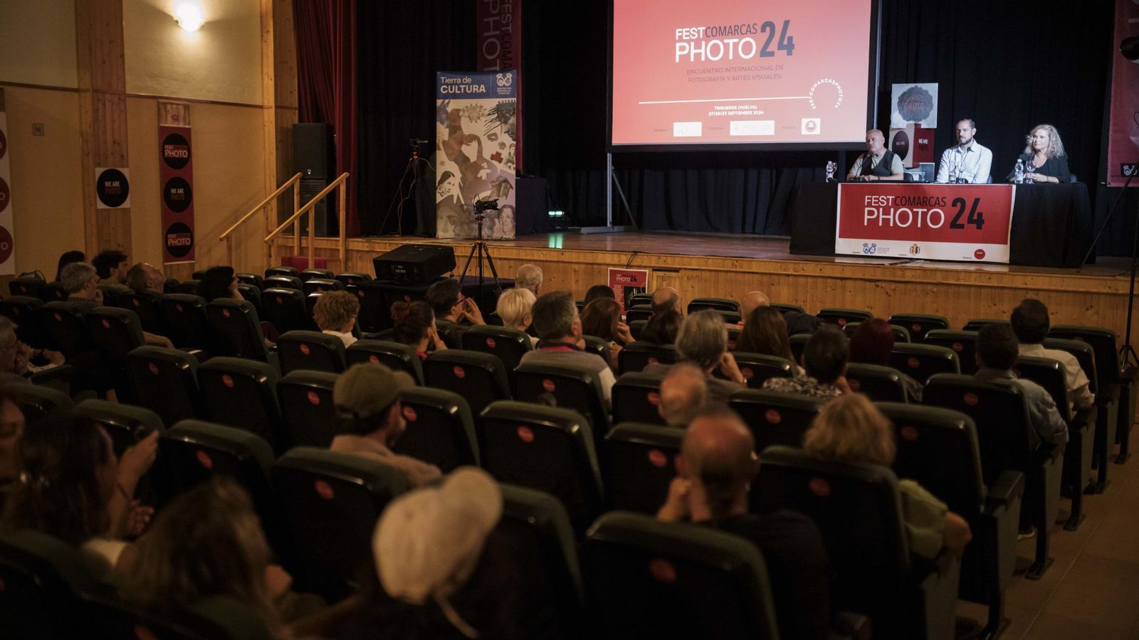 Inauguración del Festcomarcasphoto24 en Trigueros.