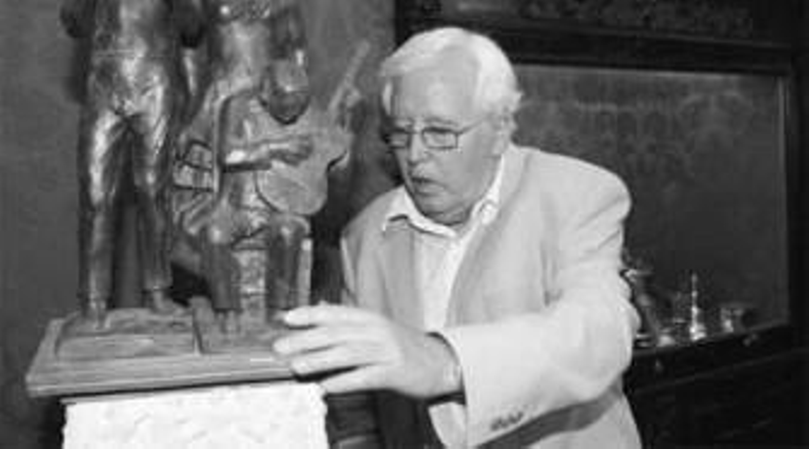 El escultor bujalanceño Juan Antonio Corredor Martínez.