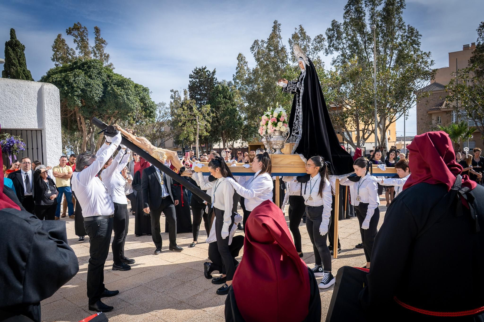 El Viernes Santo en la Semana Santa de Roquetas de Mar 2025