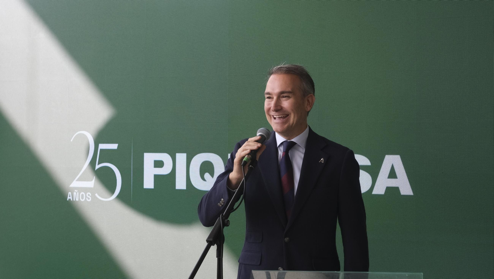 La fiesta del 25 aniversario de la empresa almeriense Piquersa, en imágenes