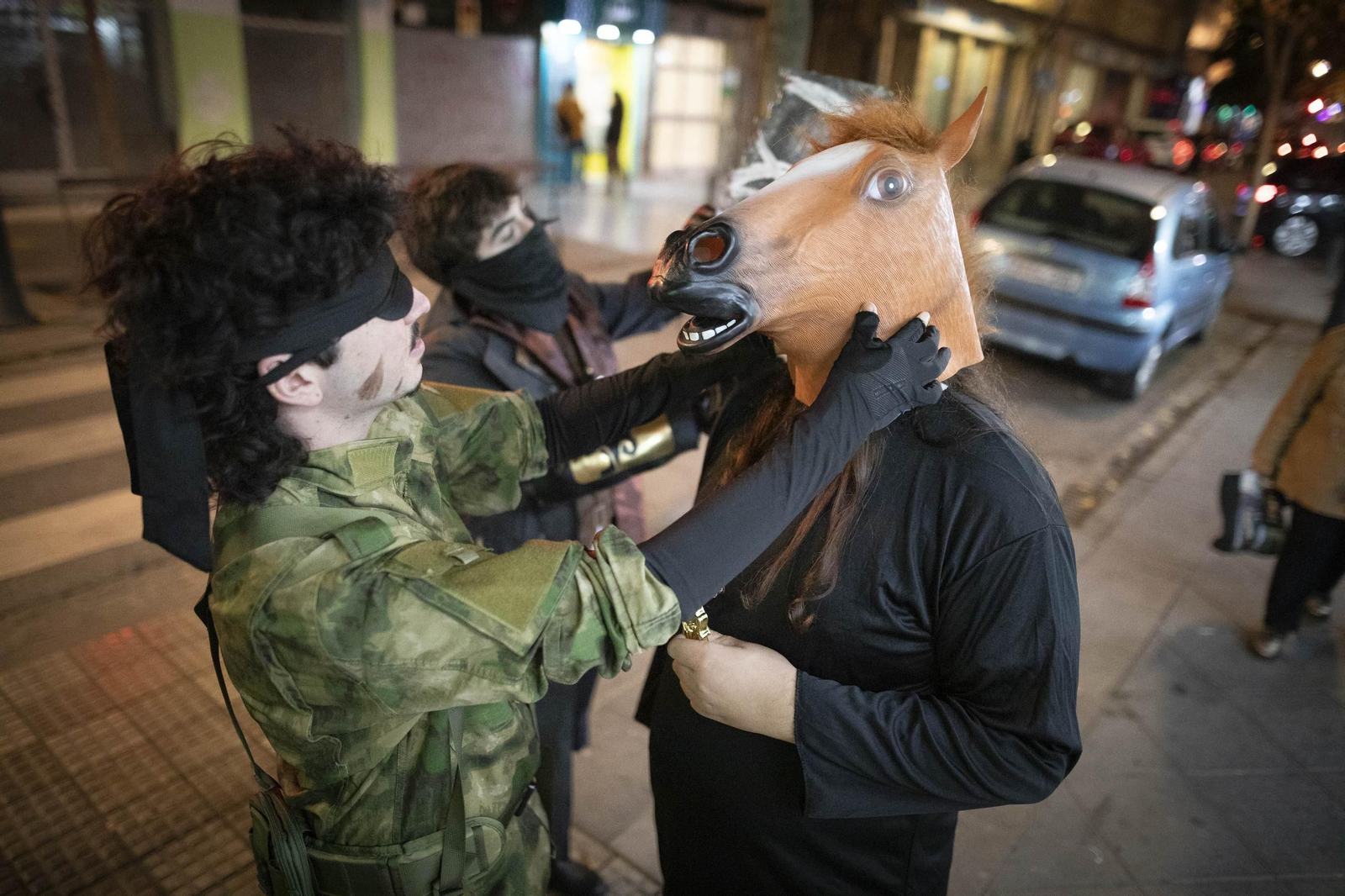 "Así fue la noche de Halloween en Granada: disfraces, truco y trato"