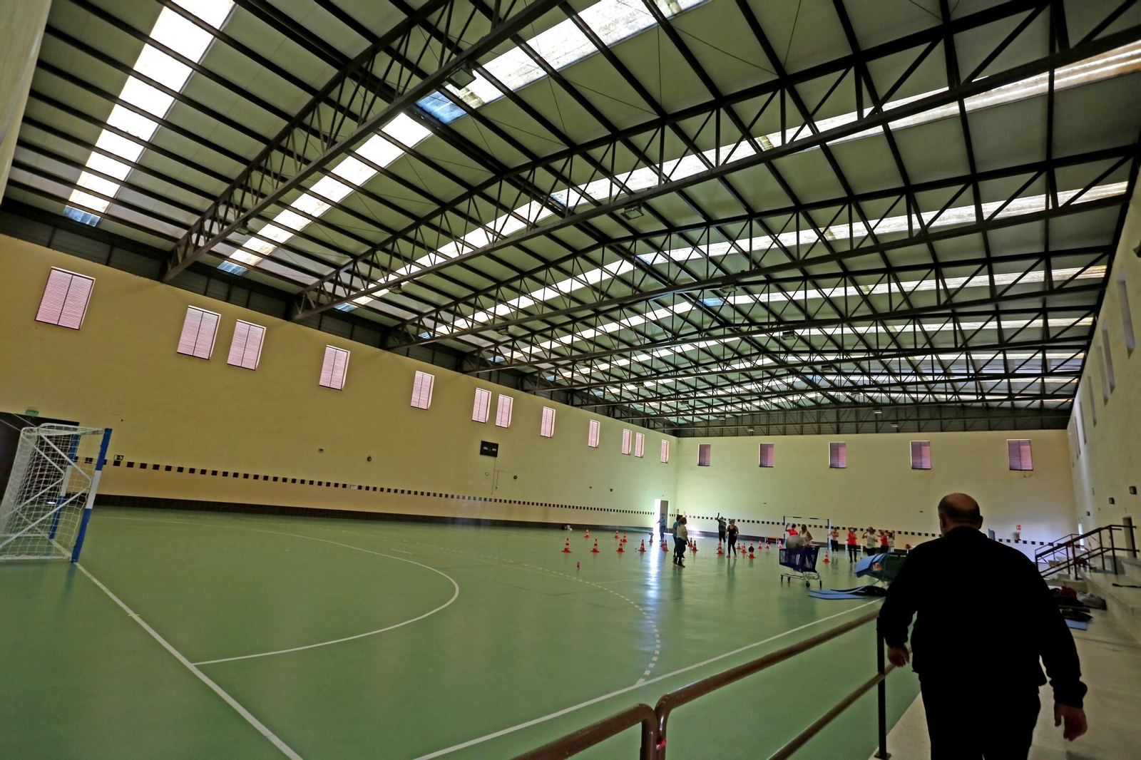 Interior del pabellón Vega Veguita donde se realizarán los test este viernes.