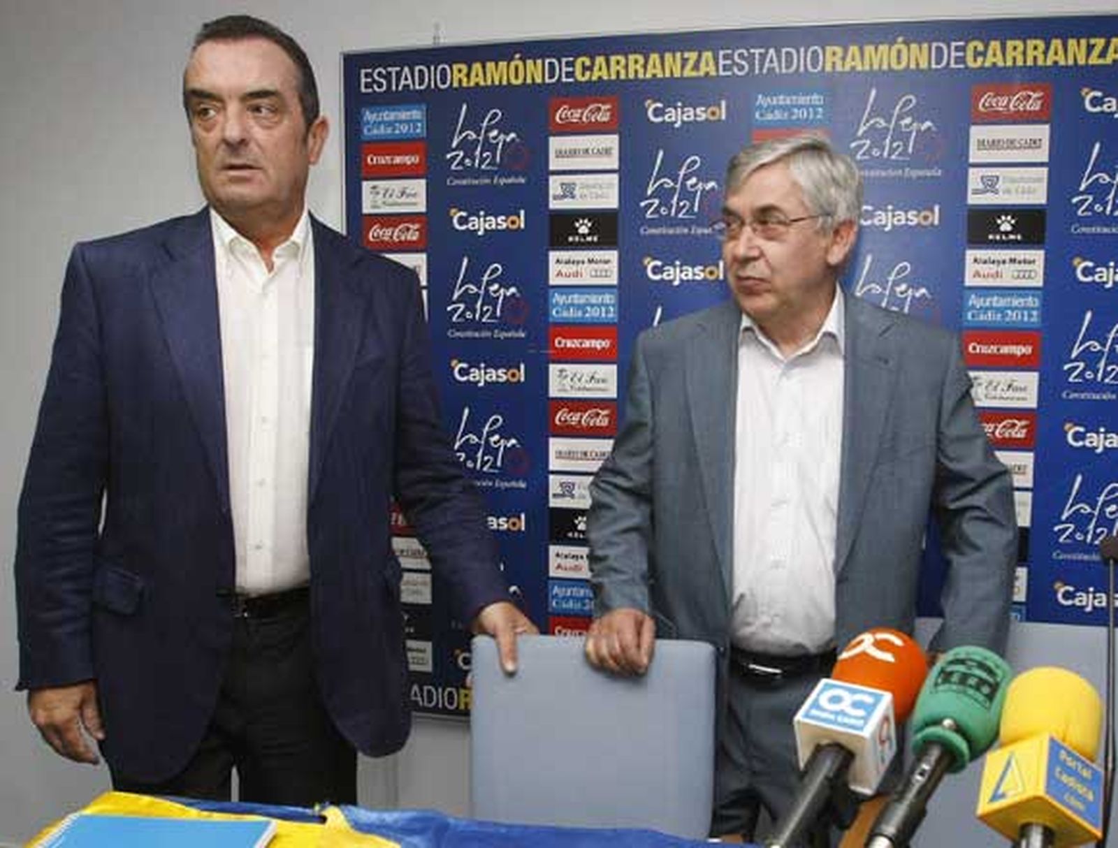 Moyano toma las riendas del Cádiz