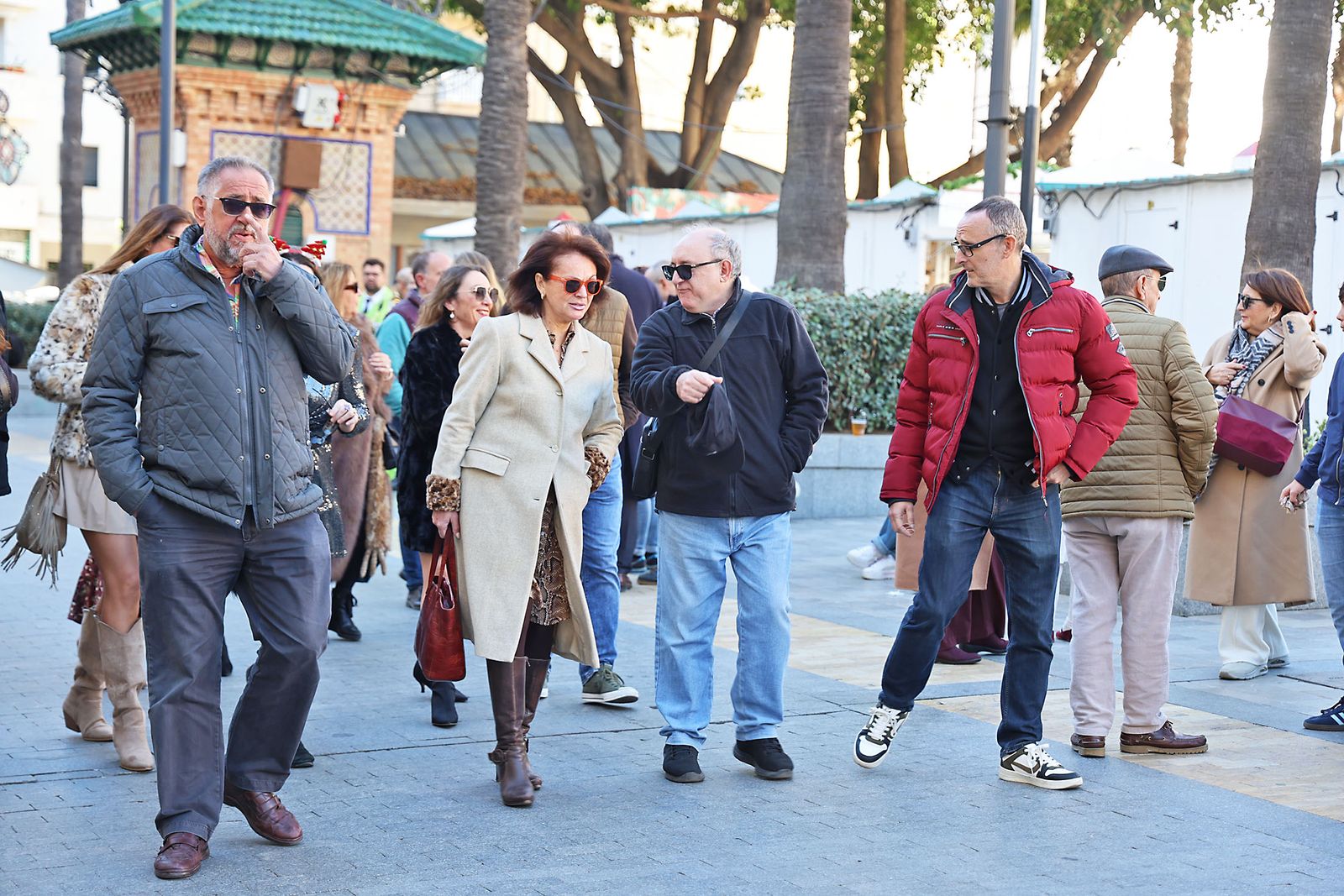 Imágenes de la fiesta del 24 de diciembre en las calle de Huelva