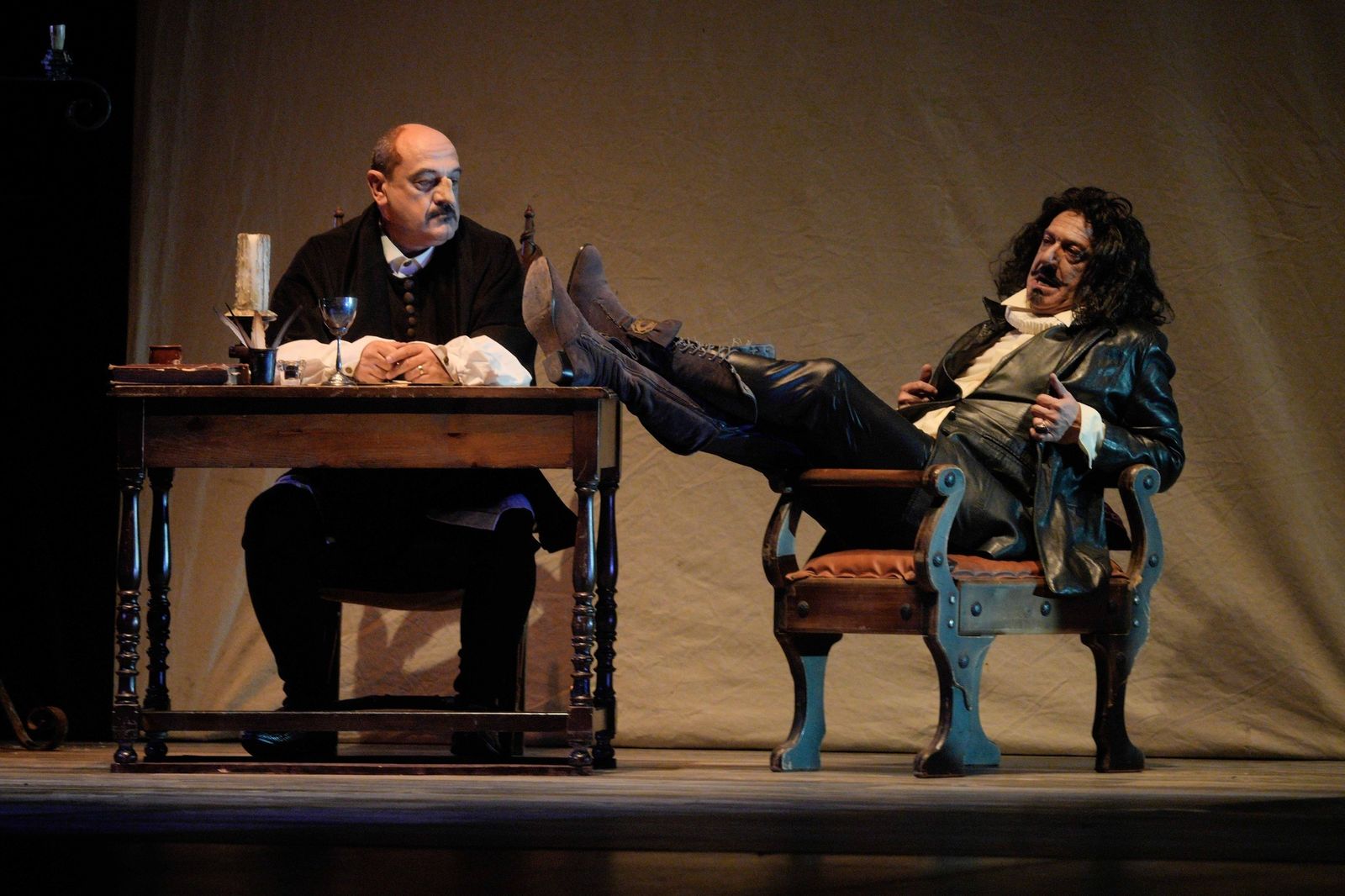 Un momento de la representación de 'La niebla' en el Teatro Góngora.