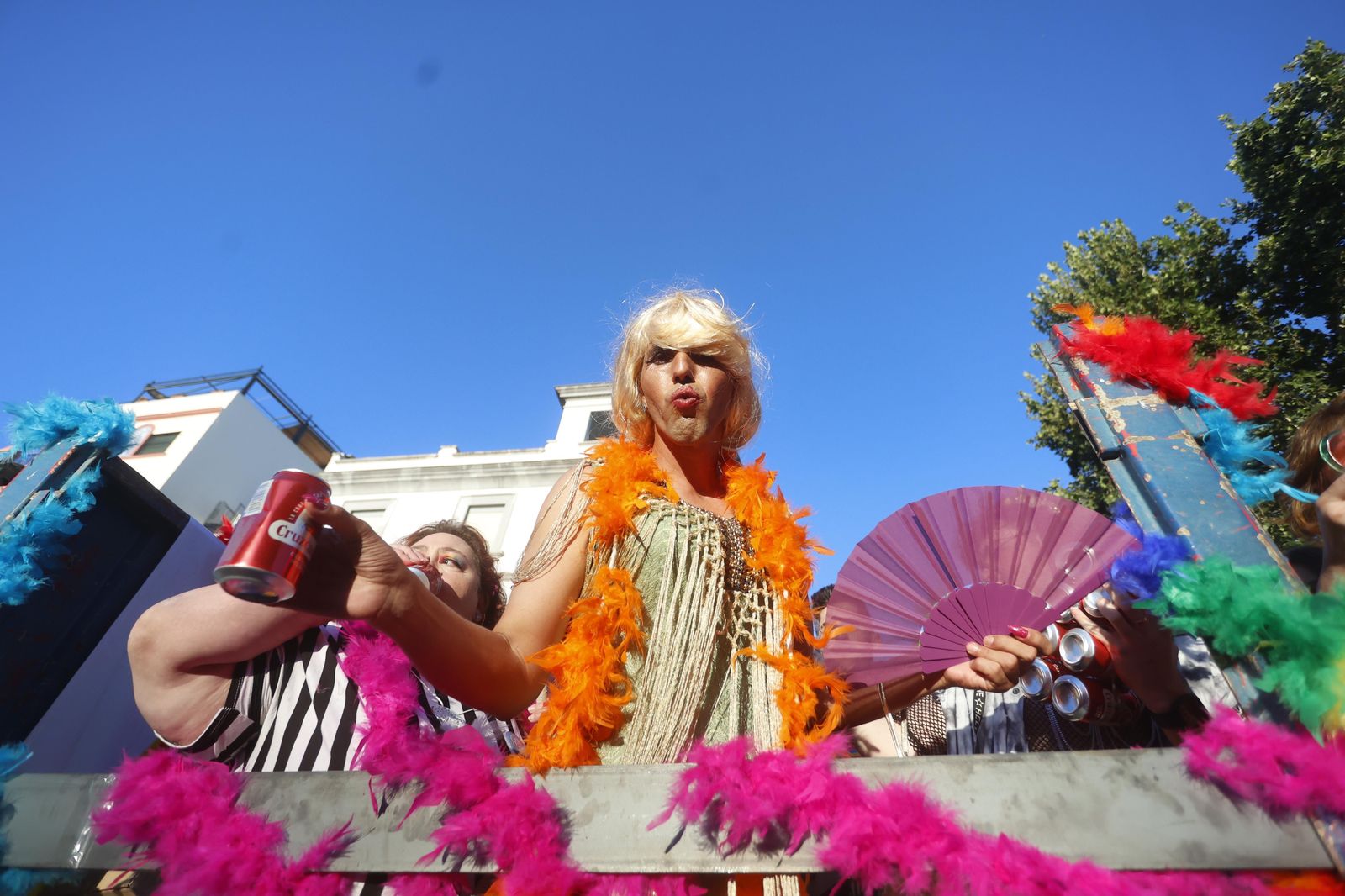 Las imágenes de la cabalgata del orgullo en Sevilla  2022