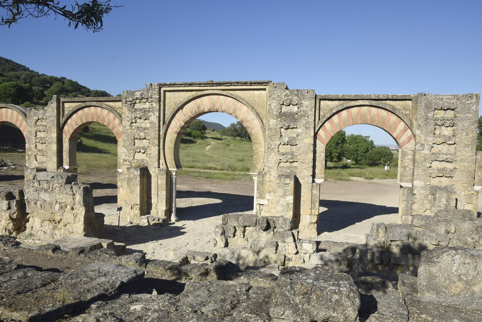 Paseo por Medina Azahara