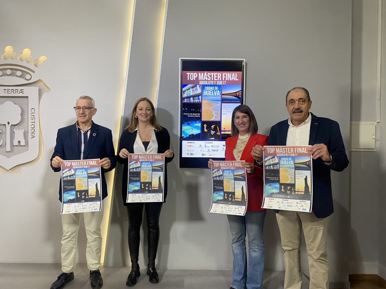 Un momento de la presentación de la prueba en el Ayuntamiento de Huelva.